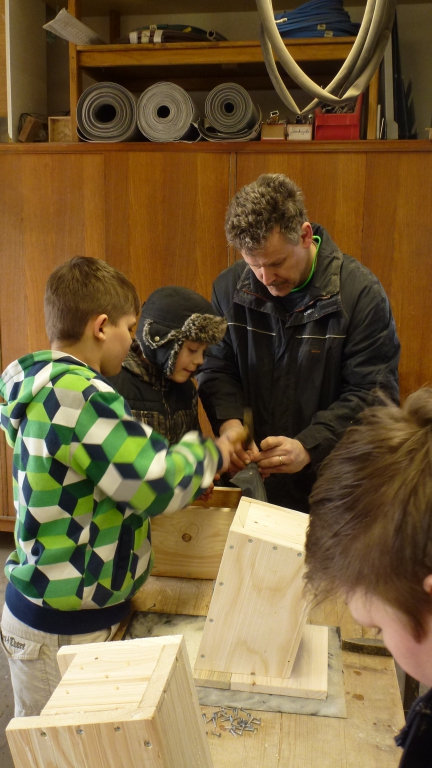 2013-03_Erster_Workshop_Nistkastenbau_0043